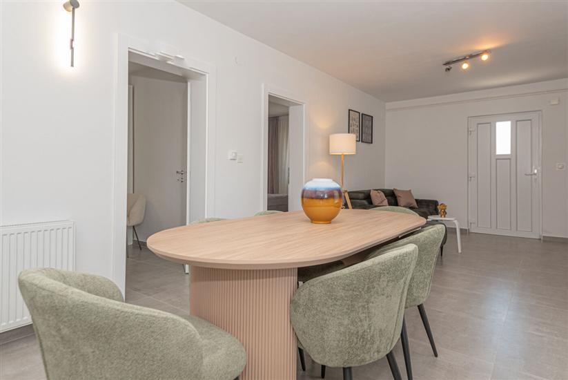 Apartment A2, for 6 persons