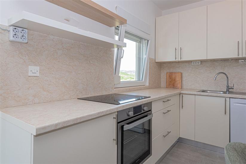 Apartment A2, for 6 persons