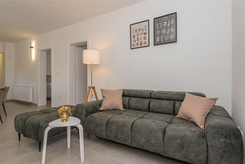Apartman A2, na 6 osebe