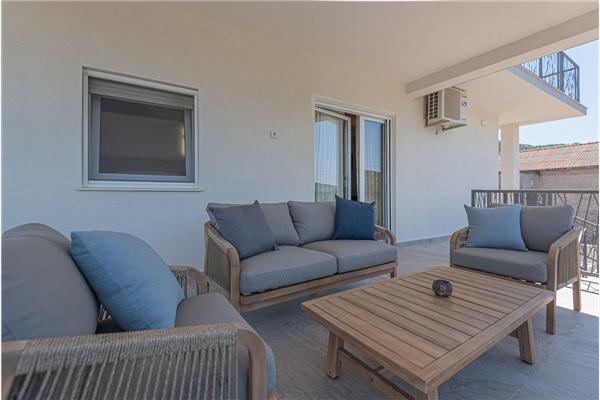 Apartment A2, for 6 persons