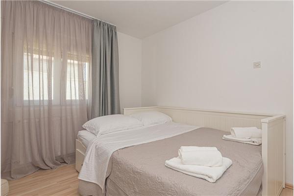 Apartment A3, for 5 persons