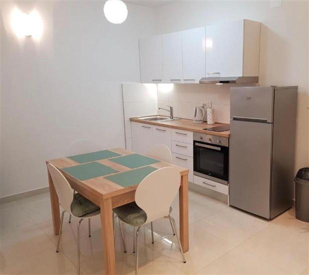 Apartment A2, for 3 persons