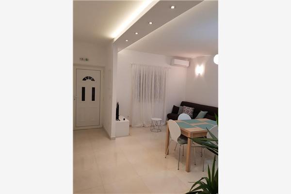 Apartment A2, for 3 persons