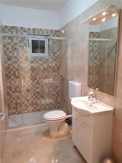 Apartment A2, for 3 persons