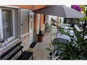 Apartment Split and Trogir riviera,BookCezarFrom 100 €