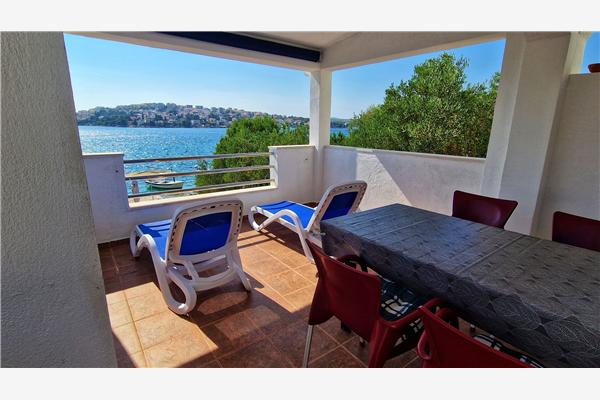 Apartment A1, for 4 persons