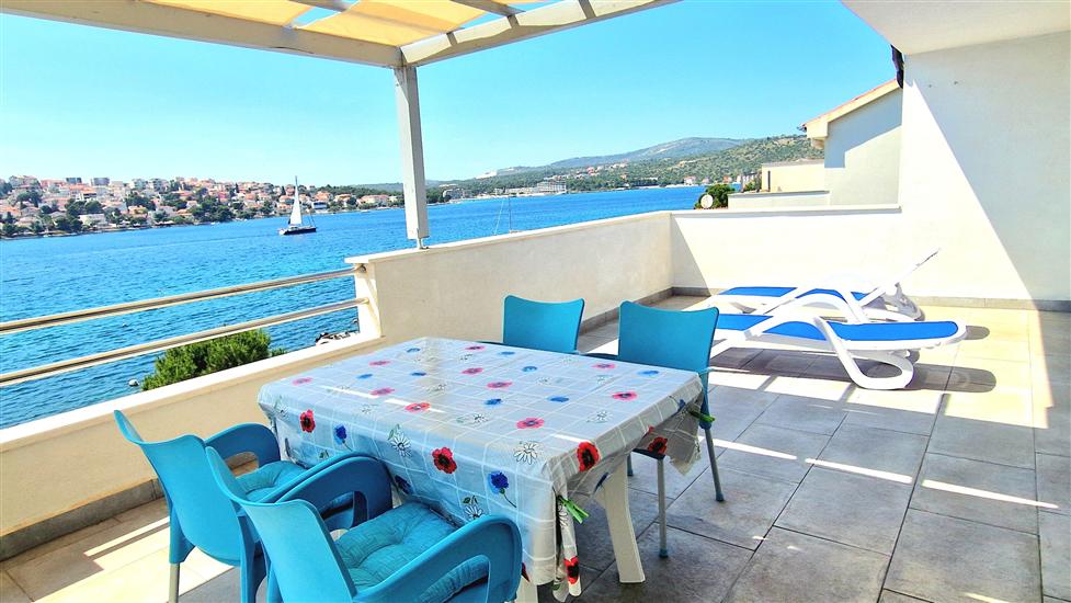 Apartment A4, for 4 persons