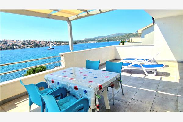 Apartment A4, for 4 persons