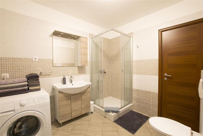 House K1, for 6 persons