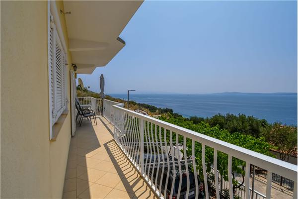 Apartment A2, for 3 persons