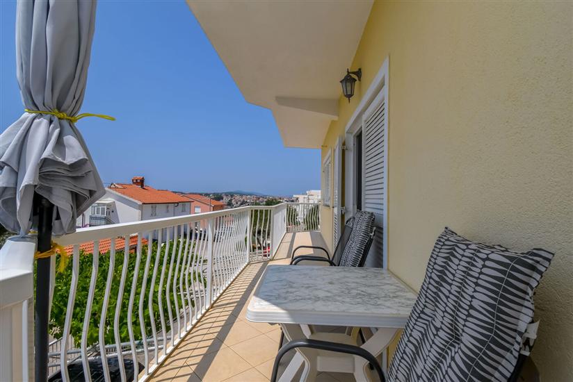 Apartment A2, for 3 persons