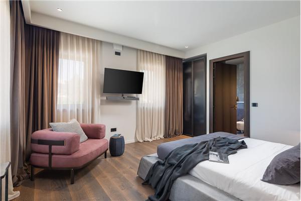 House K1, for 8 persons