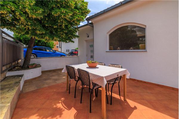 Apartment A1, for 4 persons