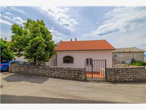Apartment Filip 2 Crikvenica, Size 65.00 m2, Airline distance to town centre 800 m