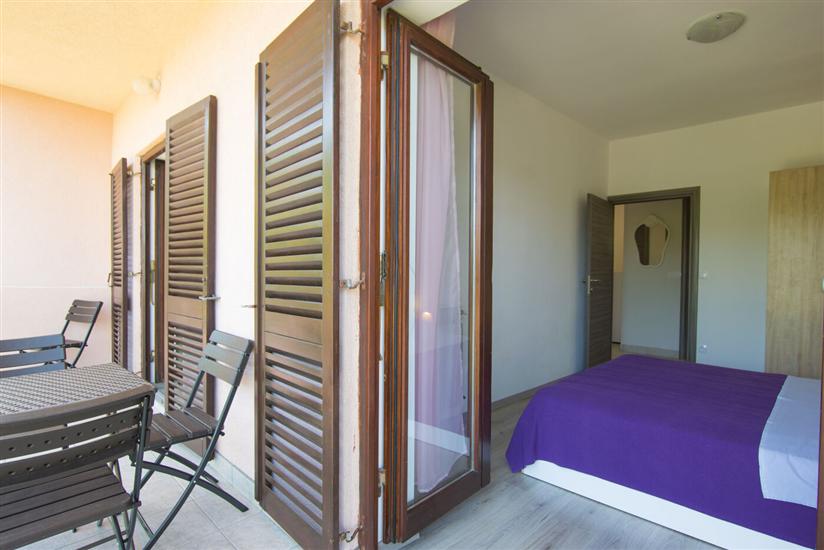 Apartment A2, for 5 persons