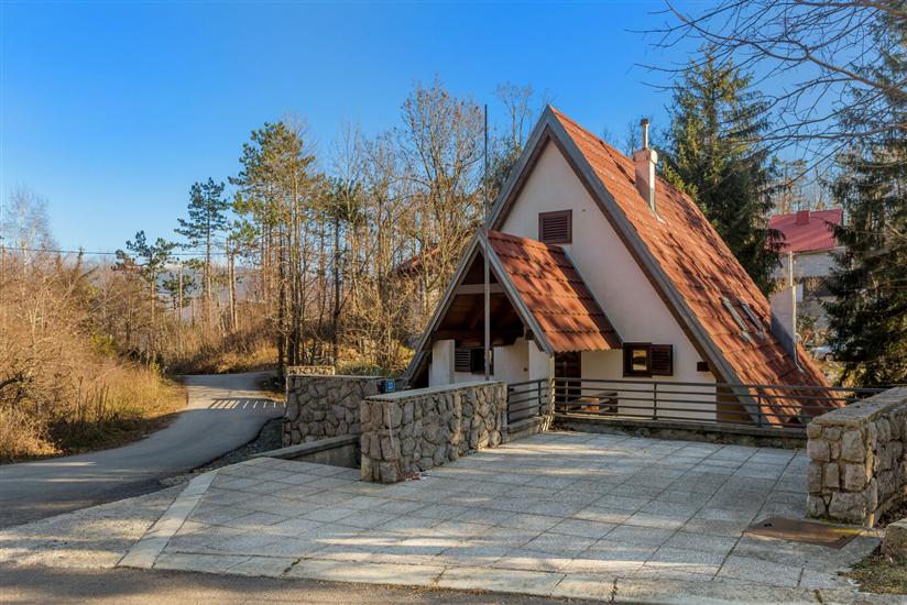 House Gorska vila