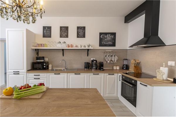 House K1, for 10 persons