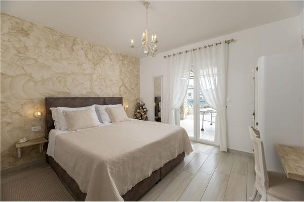 House K1, for 10 persons