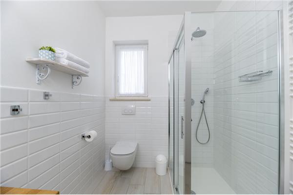 House K1, for 10 persons