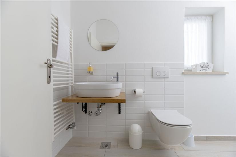 House K1, for 10 persons