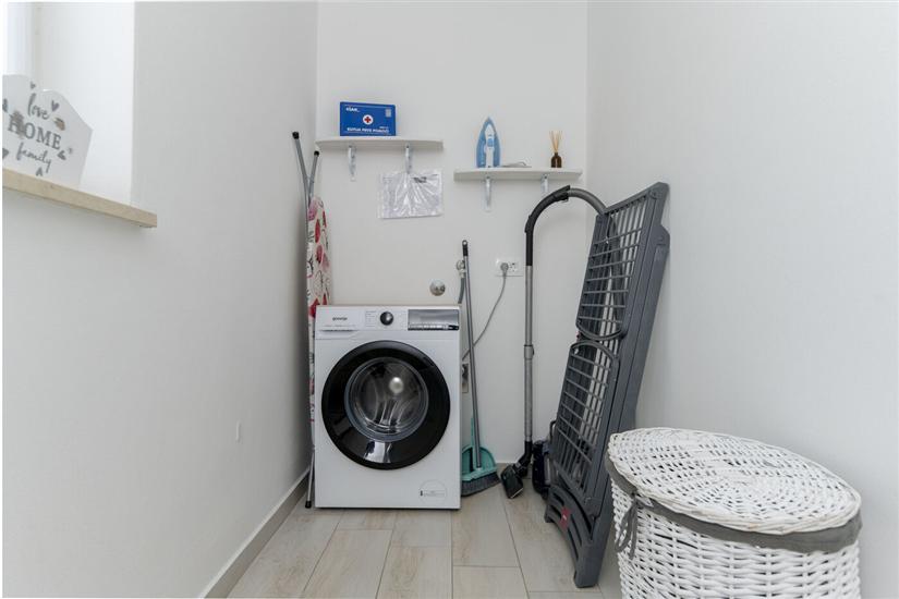 House K1, for 10 persons