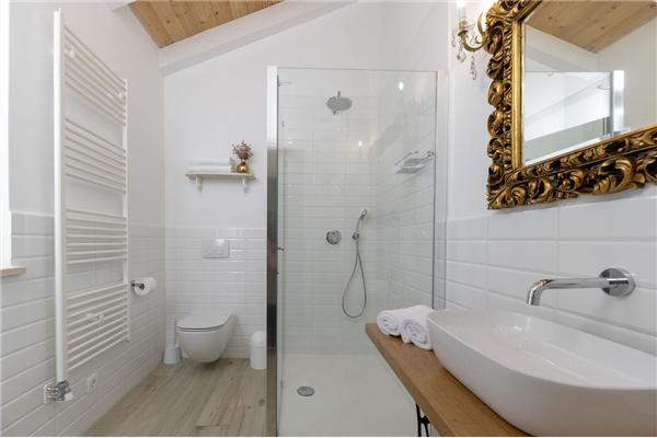 House K1, for 10 persons