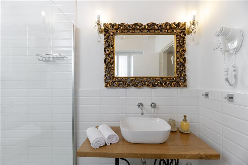 House K1, for 10 persons