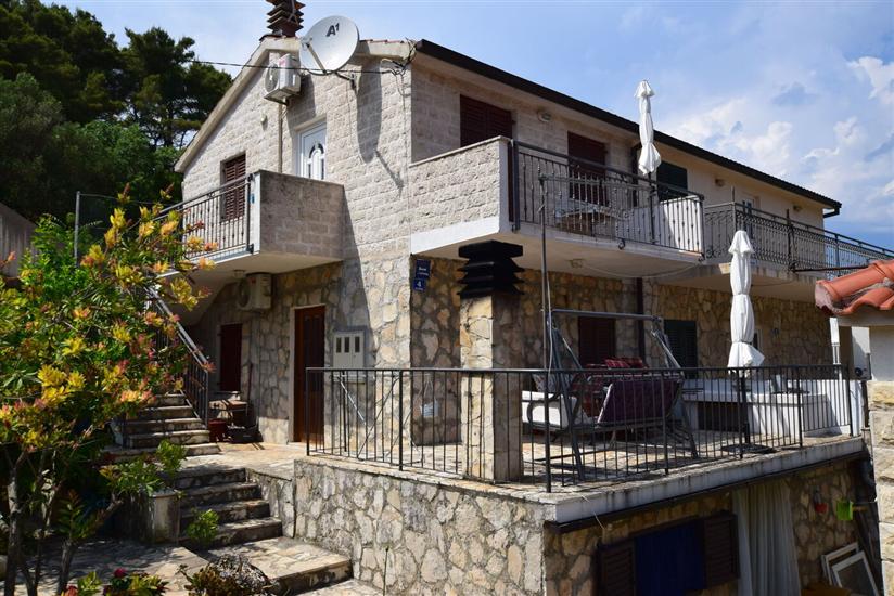 Apartments Milena