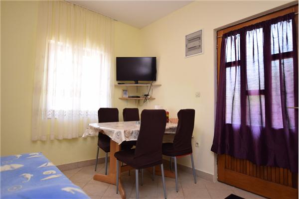 Apartment A1, for 4 persons
