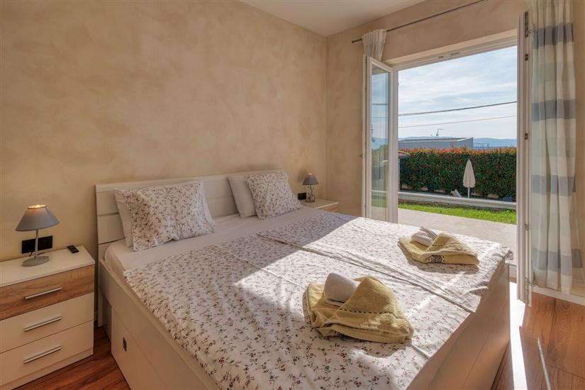 House K1, for 12 persons