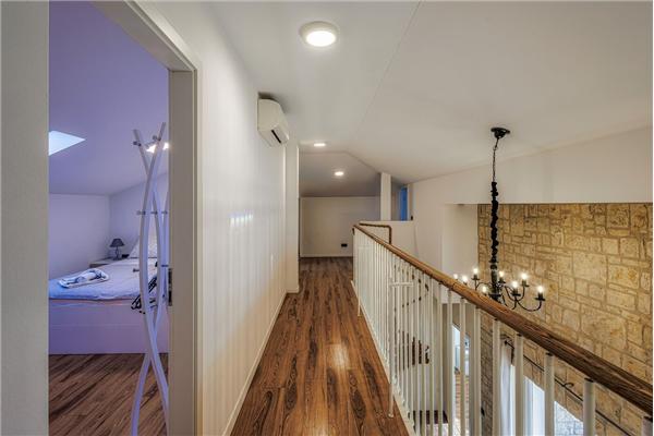 House K1, for 12 persons