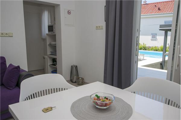 House K1, for 10 persons