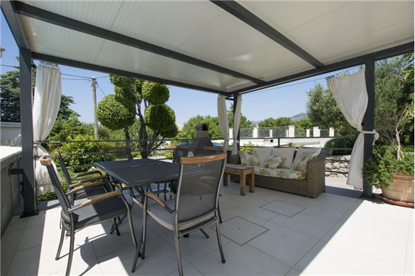 House K1, for 10 persons