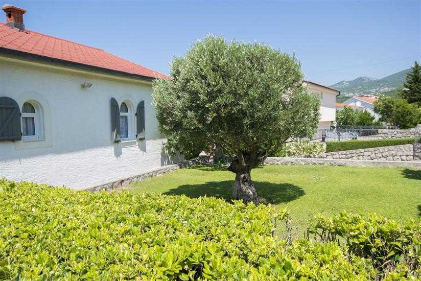 House K1, for 10 persons