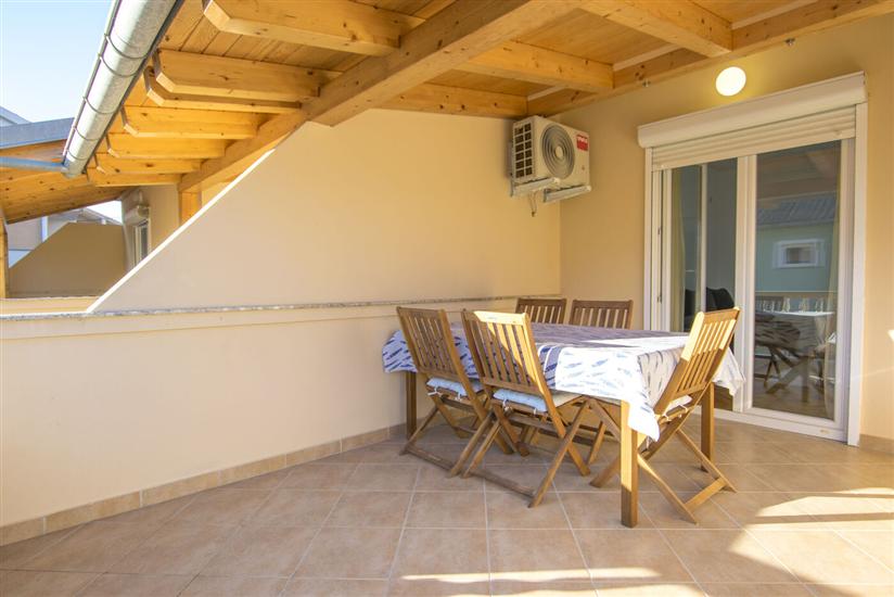 Apartment A2, for 4 persons