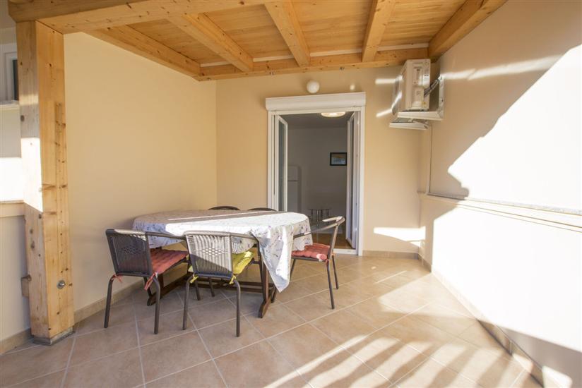 Apartment A4, for 4 persons