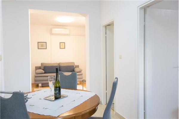 Apartment A4, for 4 persons