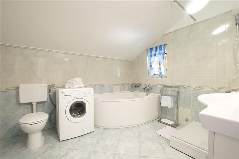 Apartman A5, na 5 osebe