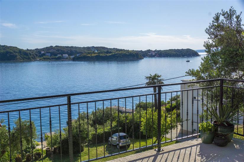 Apartment A3, for 6 persons