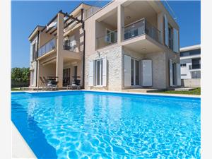 Apartments Pavlović Vodice, Size 80.00 m2, Accommodation with pool