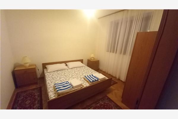 Lägenhet A1, för 5 personer