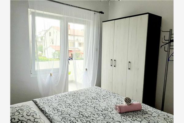 Apartment A1, for 7 persons