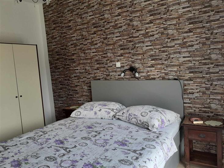 Apartment A1, for 7 persons