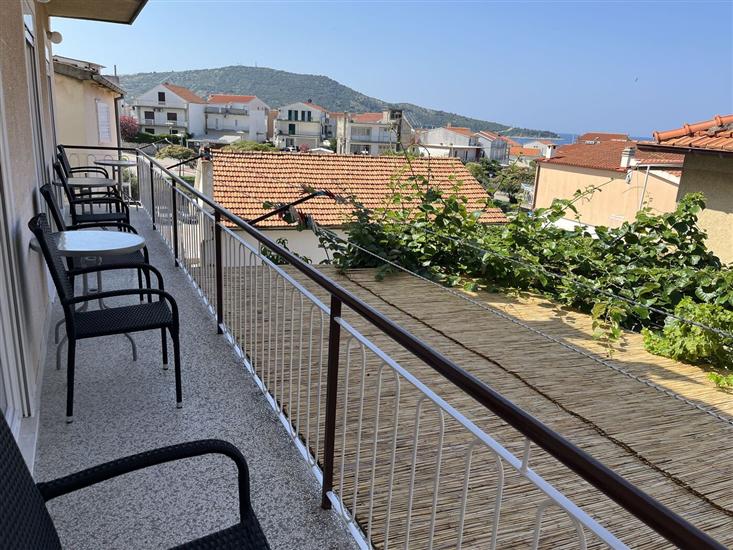 Lägenhet A1, för 8 personer