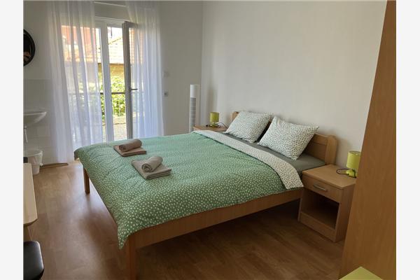 Lägenhet A1, för 8 personer