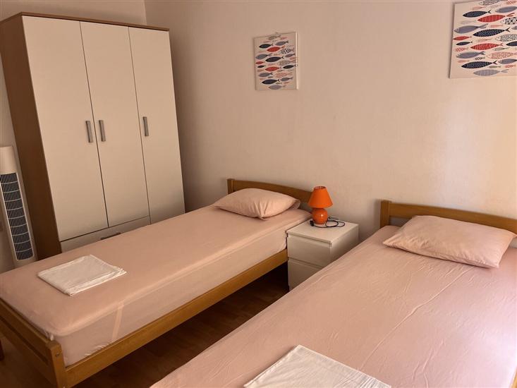 Lägenhet A1, för 8 personer