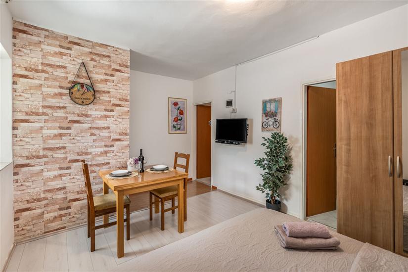 Apartment A1, for 2 persons