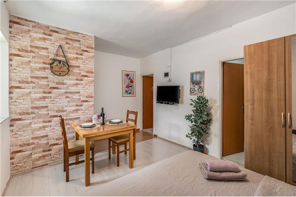 Apartment A1, for 2 persons