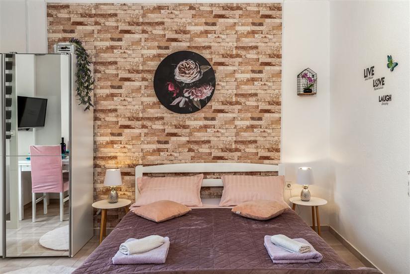 Apartment A2, for 2 persons