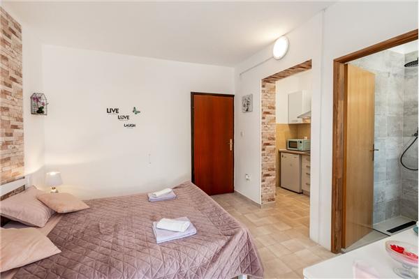 Apartment A2, for 2 persons